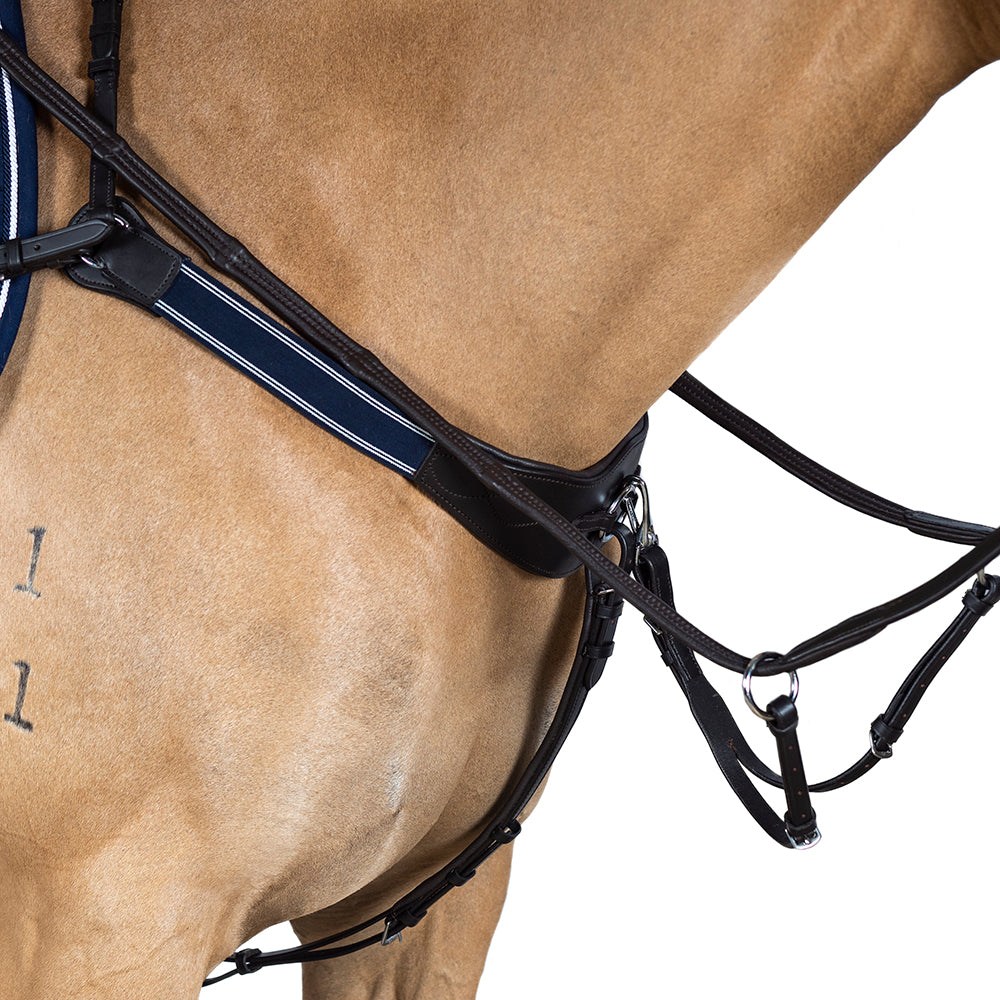 Gel padded chest panel on 3-point breastplate